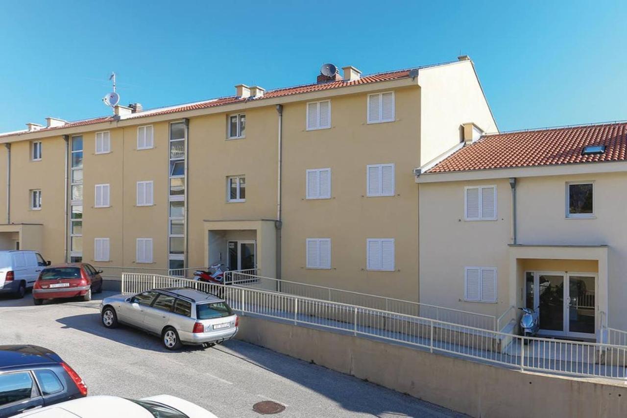 Apartment Jelena โตรกีร์ ภายนอก รูปภาพ